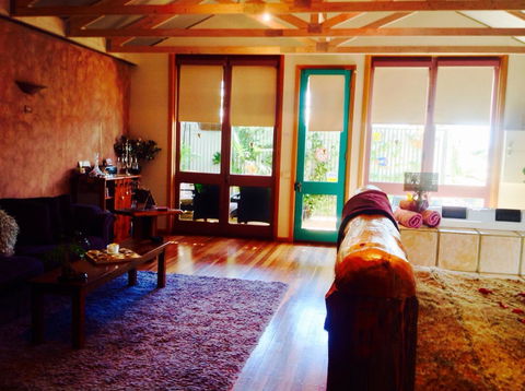 Ditto Daddy's - Sunshine Coast Tourism 5