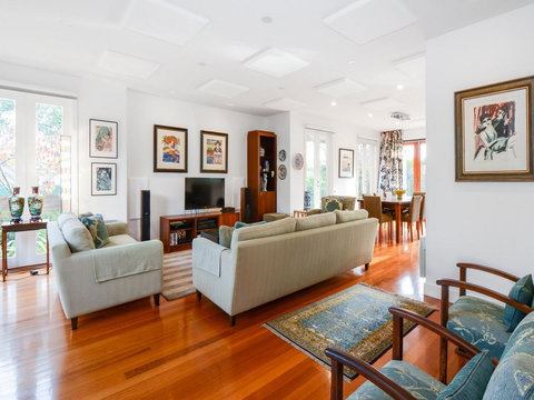 Boutique Stays - Maple On Kent - Holiday Sunshine Coast 2