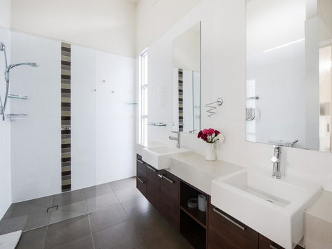 Boutique Stays - Maple On Kent - Holiday Sunshine Coast 12