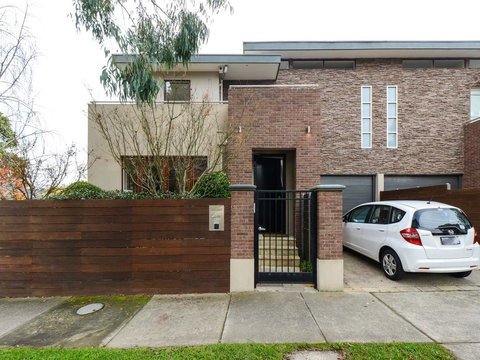 Boutique Stays - Maple On Kent - Holiday Sunshine Coast 25