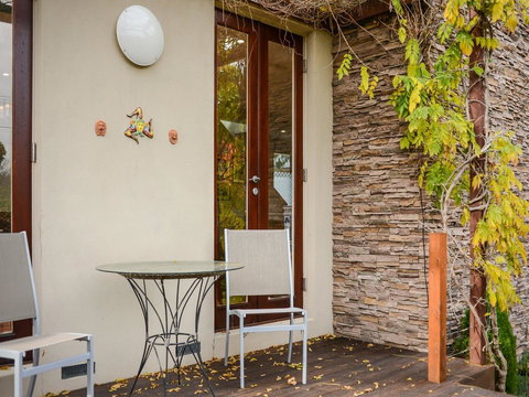 Boutique Stays - Maple On Kent - Holiday Sunshine Coast 23