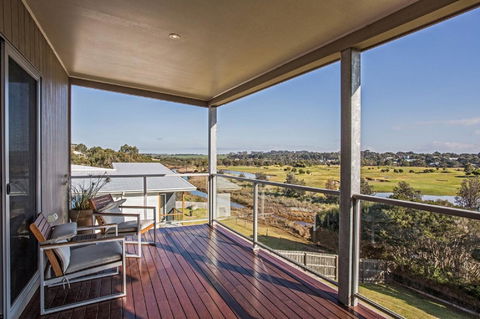 Saltwater Breeze Retreat - Sunshine Coast Tourism 26
