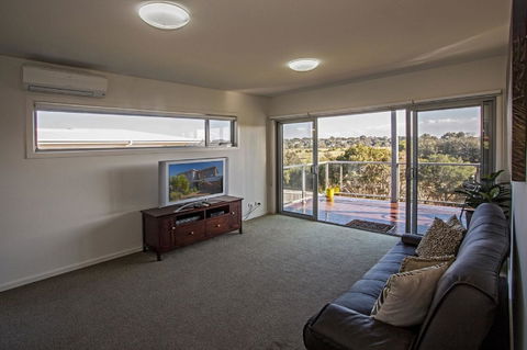 Saltwater Breeze Retreat - Sunshine Coast Tourism 22