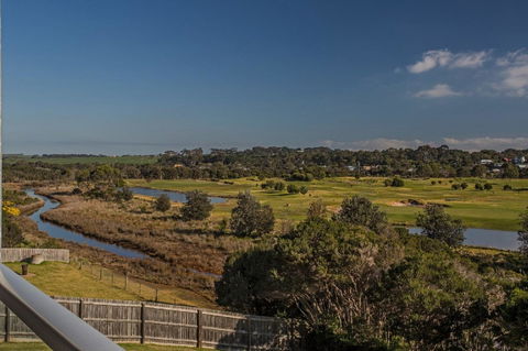 Saltwater Breeze Retreat - Sunshine Coast Tourism 20