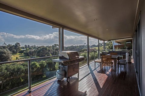 Saltwater Breeze Retreat - Sunshine Coast Tourism 25