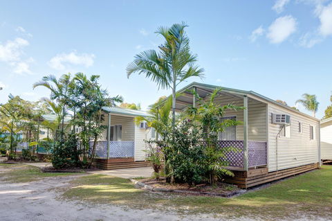 BIG4 Breeze Holiday Parks - Rainbow Beach - Sunshine Coast Tourism 24