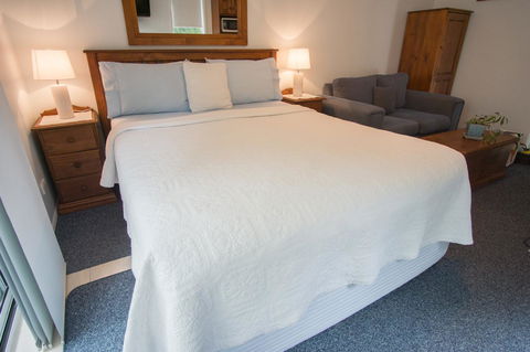 Debbie\'s Place - Sunshine Coast Tourism 12