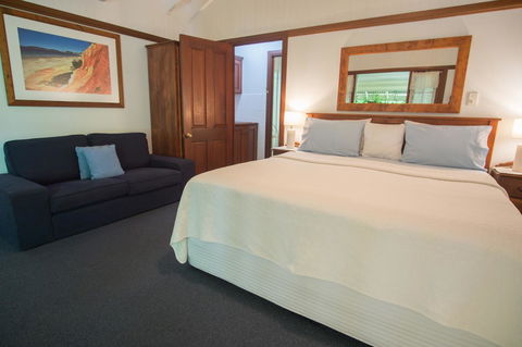 Debbie\'s Place - Sunshine Coast Tourism 37