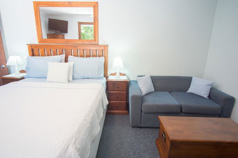 Debbie\'s Place - Sunshine Coast Tourism 2