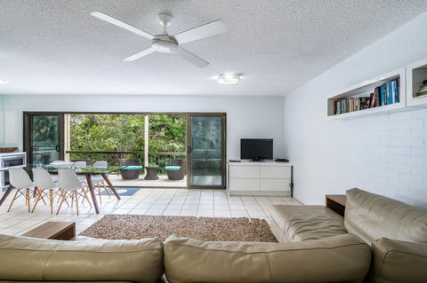 Sunseeker Holiday Apartments - Holiday Sunshine Coast 23