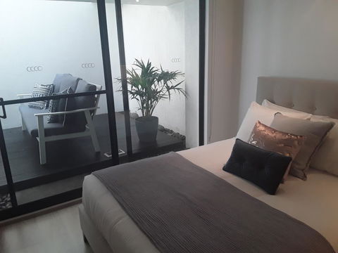 Sunseeker Holiday Apartments - Holiday Sunshine Coast 8