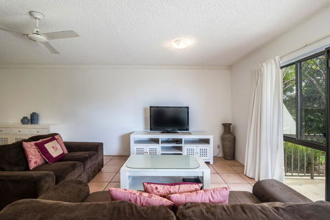 Sunseeker Holiday Apartments - Holiday Sunshine Coast 7