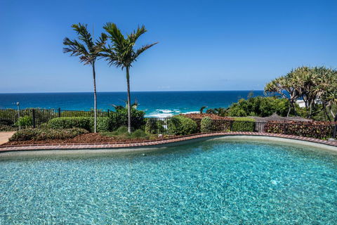 Sunseeker Holiday Apartments - Holiday Sunshine Coast 39