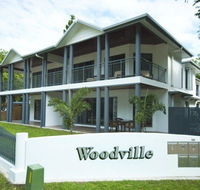 Woodville Beach Townhouse 6 - Holiday Sunshine Coast
