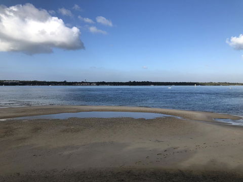 Bribie Island Hotel - Holiday Sunshine Coast 7