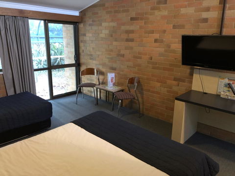 Bribie Island Hotel - Holiday Sunshine Coast 20