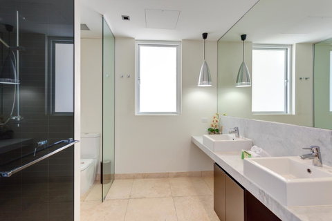 Apartment Dees Retreat - Sunshine Coast Tourism 7