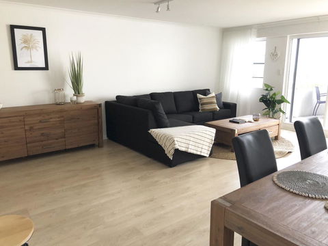 Sunshine Beach Luxe Apartment - Sunshine Coast Tourism 32