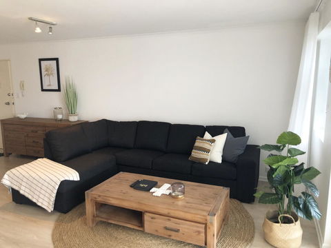 Sunshine Beach Luxe Apartment - Sunshine Coast Tourism 7