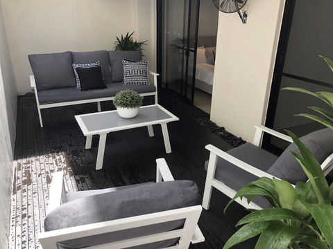 Sunshine Beach Luxe Apartment - Sunshine Coast Tourism 31