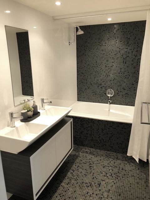 Sunshine Beach Luxe Apartment - Sunshine Coast Tourism 16