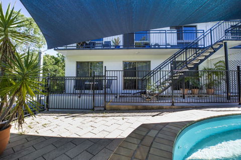 Magnetic North Apartment 1 - Sunshine Coast Tourism 1