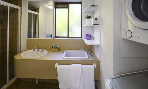 Ocean Breeze Resort - Sunshine Coast Tourism 34