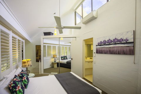 Ocean Breeze Resort - Sunshine Coast Tourism 3