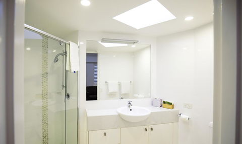 Ocean Breeze Resort - Sunshine Coast Tourism 25