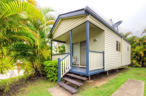 Alex Beach Cabins And Tourist Park - Sunshine Coast Tourism 30