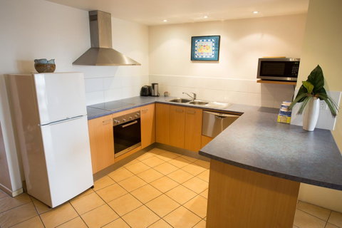 Northpoint Holiday Apartments - Sunshine Coast Tourism 6