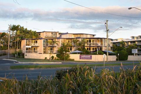 Northpoint Holiday Apartments - Sunshine Coast Tourism 2