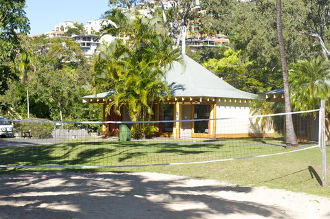 Nomads Airlie Beach - Holiday Sunshine Coast 34