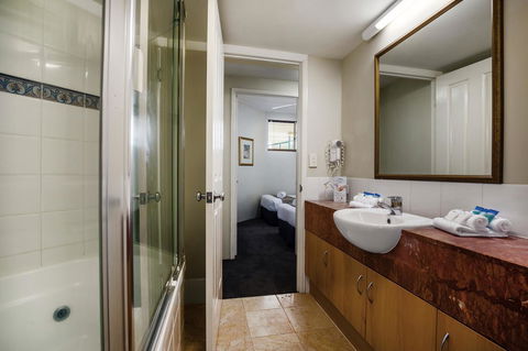 Landmark Resort - Sunshine Coast Tourism 28