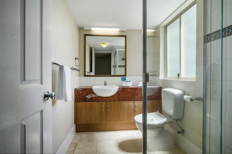 Landmark Resort - Sunshine Coast Tourism 16