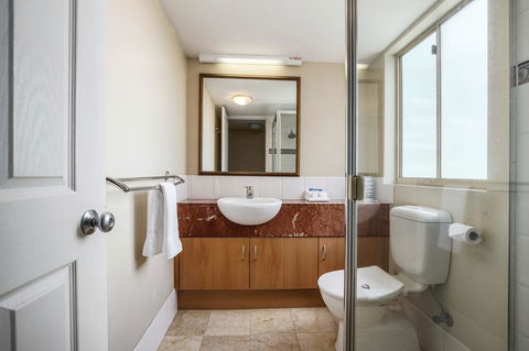 Landmark Resort - Sunshine Coast Tourism 10