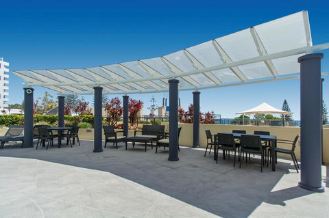 Mantra Mooloolaba Beach - Sunshine Coast Tourism 8