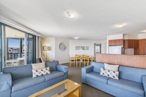Mantra Mooloolaba Beach - Sunshine Coast Tourism 18