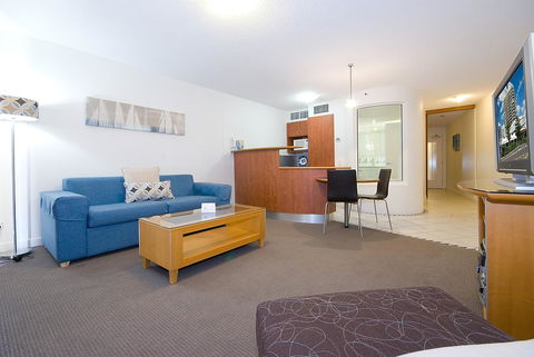 Mantra Mooloolaba Beach - Sunshine Coast Tourism 15