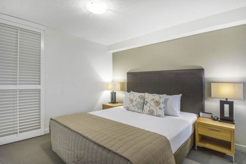 Mantra Mooloolaba Beach - Sunshine Coast Tourism 12