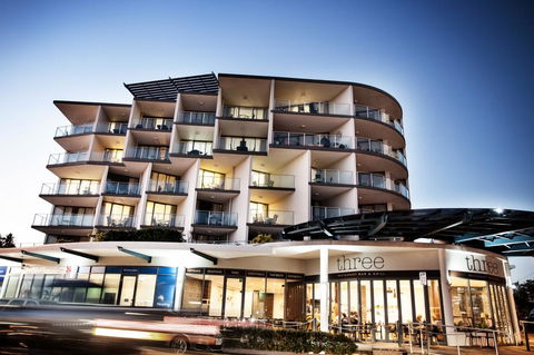 Ocean Views Resort Caloundra - Sunshine Coast Tourism 1