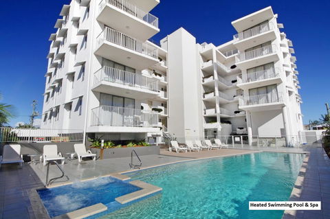 Ocean Views Resort Caloundra - Sunshine Coast Tourism 3