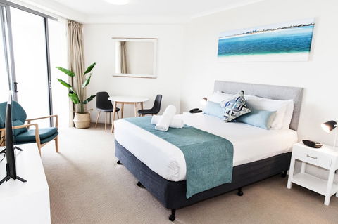 Ocean Views Resort Caloundra - Sunshine Coast Tourism 21