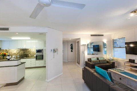 Emerald Noosa - Sunshine Coast Tourism 8