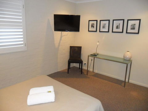 Myuna Holiday Apartments - Holiday Sunshine Coast 31