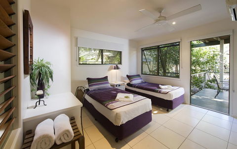The Retreat Beach Houses - Sunshine Coast Tourism 16