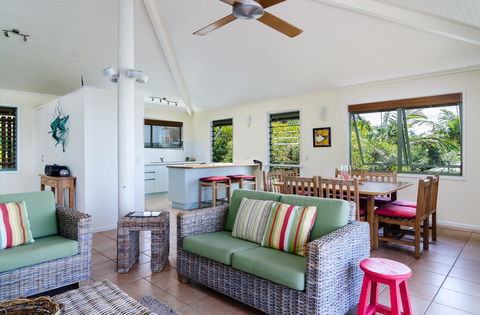 The Retreat Beach Houses - Sunshine Coast Tourism 20