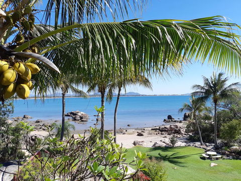 Whitsunday Sands Resort - Sunshine Coast Tourism 16