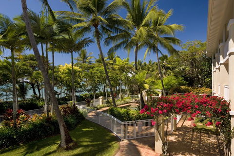 On The Beach Apartments - Holiday Sunshine Coast 11