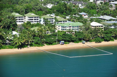 On The Beach Apartments - Holiday Sunshine Coast 0